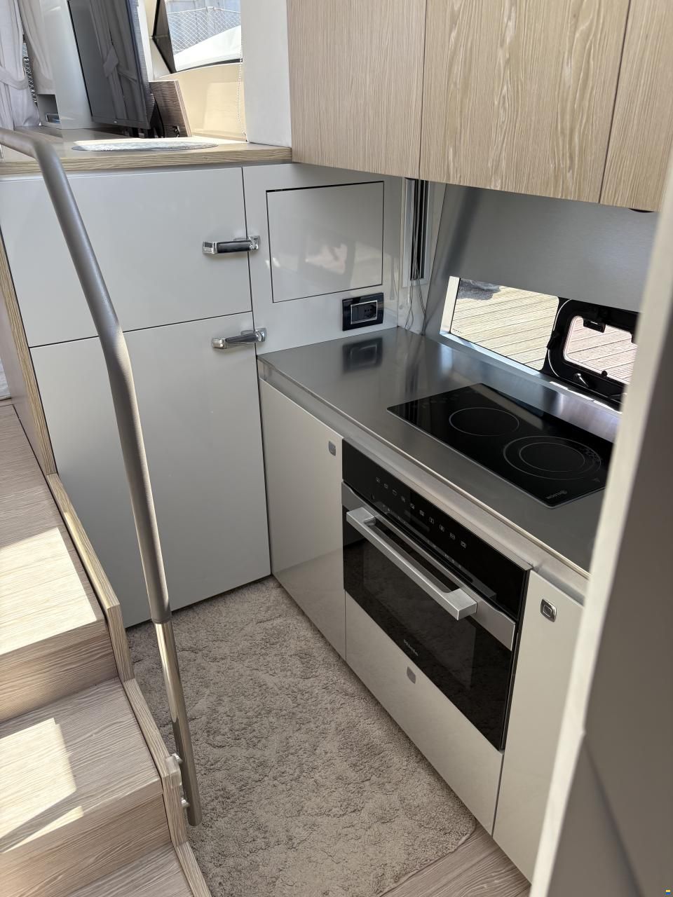 Sessa Fly 42