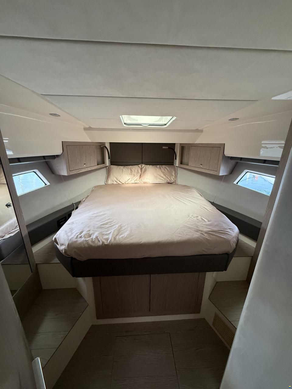 Sessa Fly 42