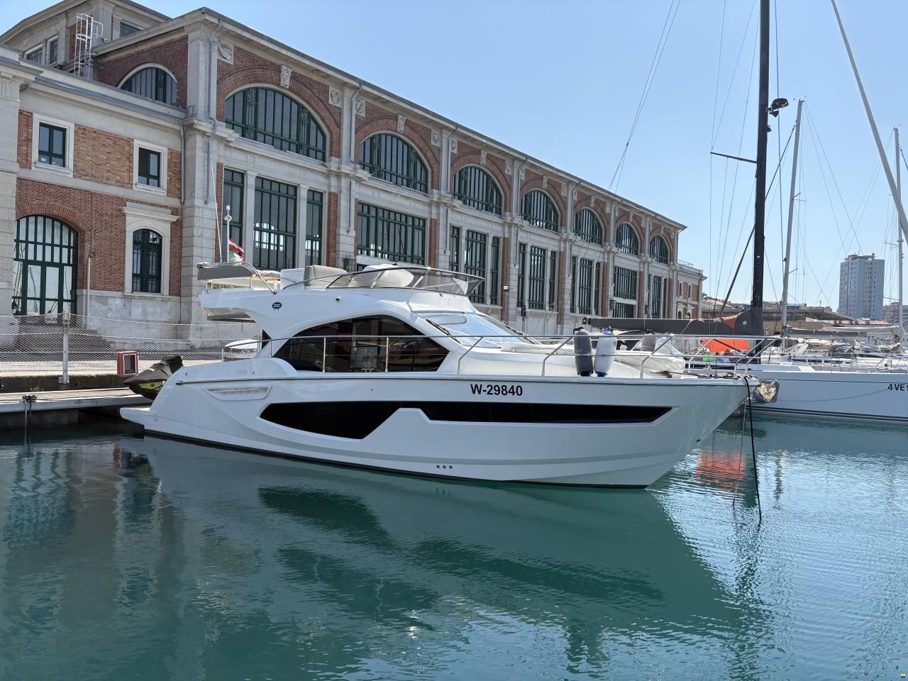 Sessa Fly 42