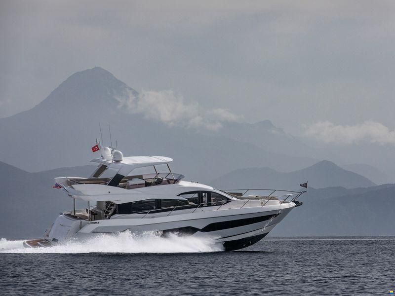 Sunseeker Manhattan 66