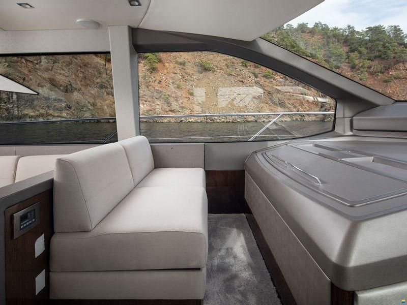 Sunseeker Manhattan 66