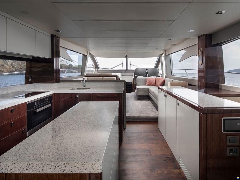 Sunseeker Manhattan 66