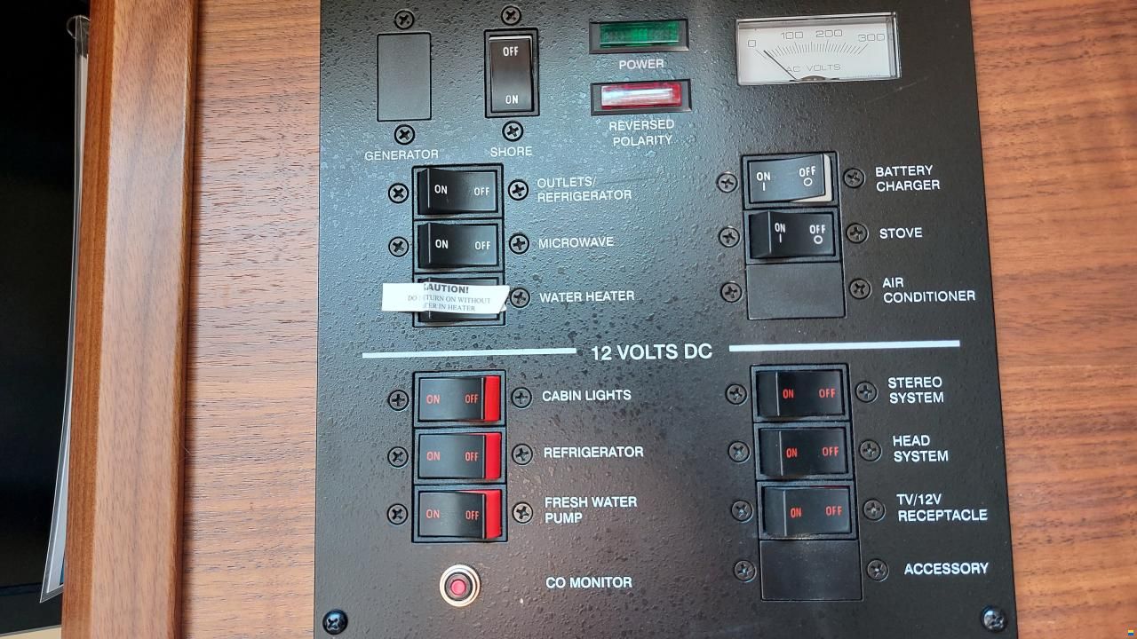 Sea Ray Sundancer 265