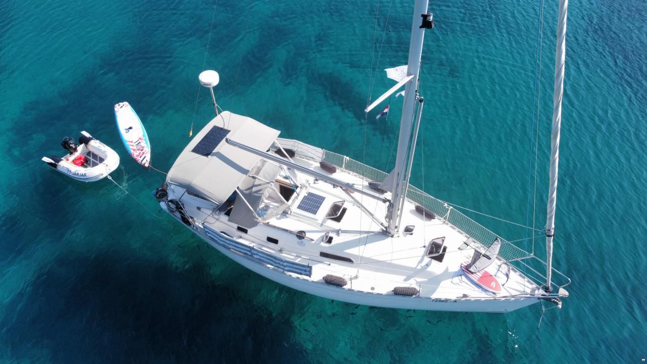 Dufour 36 Classic