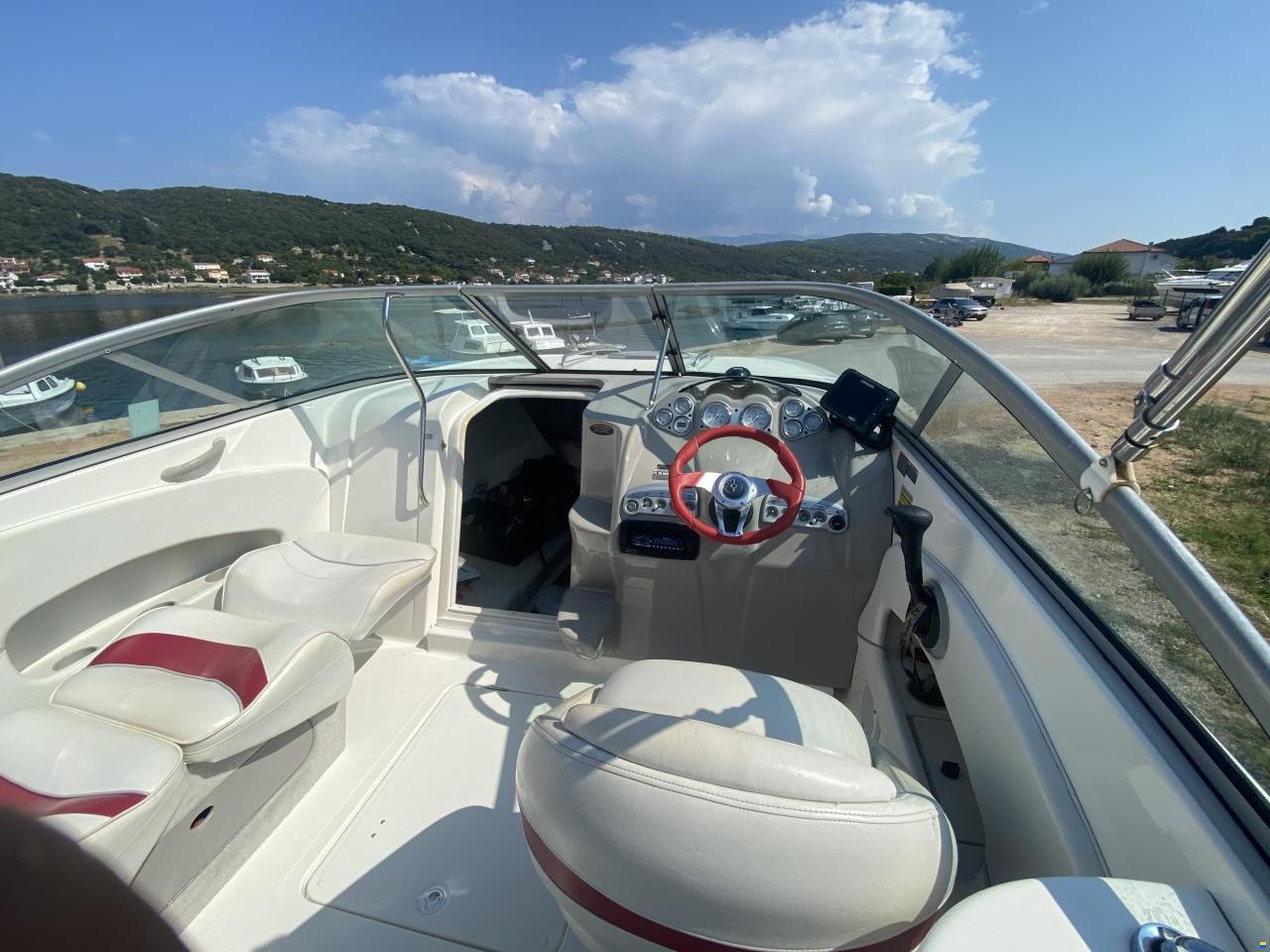 Maxum 2400 SC3