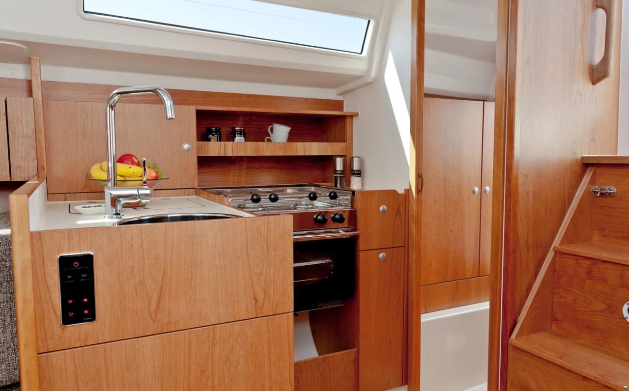 Hanse 315