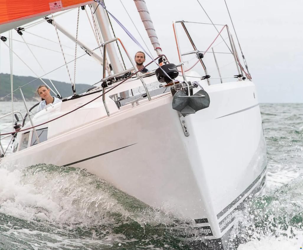 Hanse 348