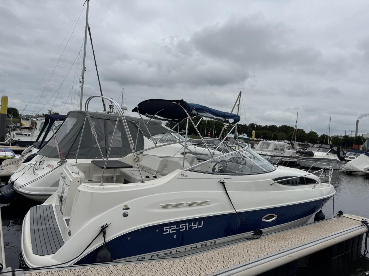Bayliner 265SB