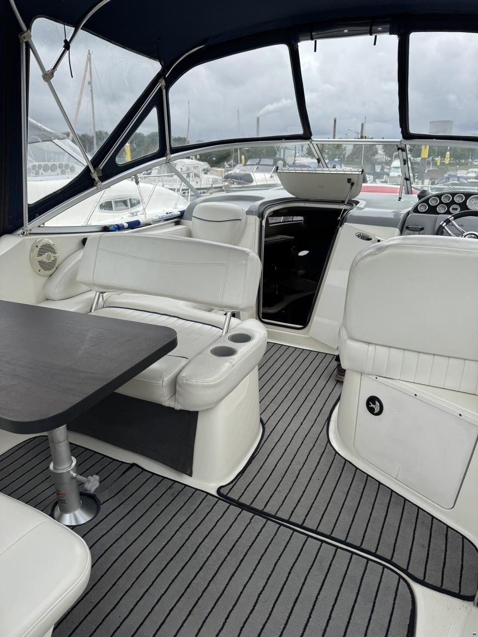 Bayliner 265SB