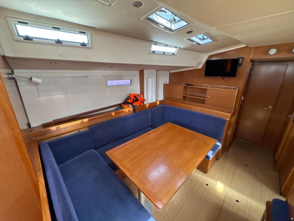Bavaria Cruiser 55