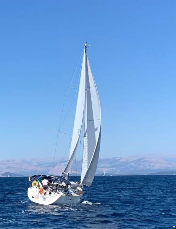 Beneteau Oceanis Clipper 423
