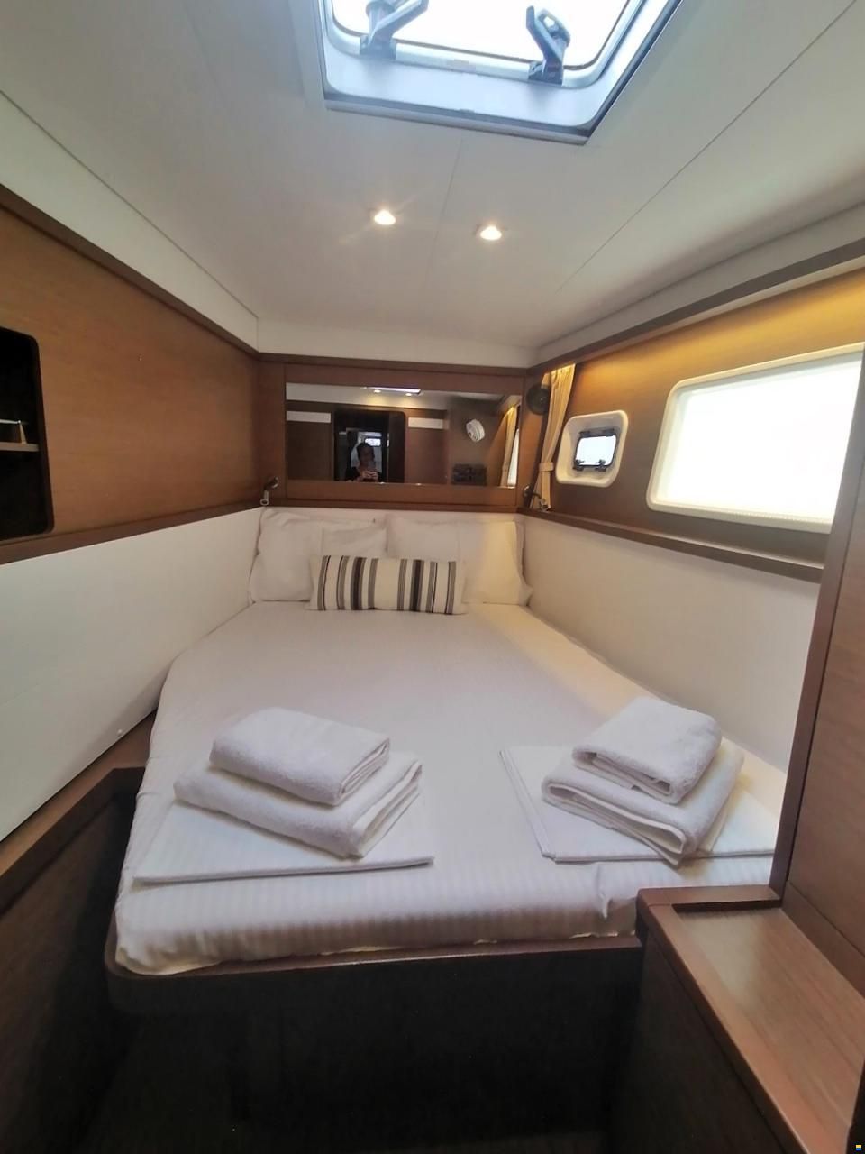 Lagoon 450F