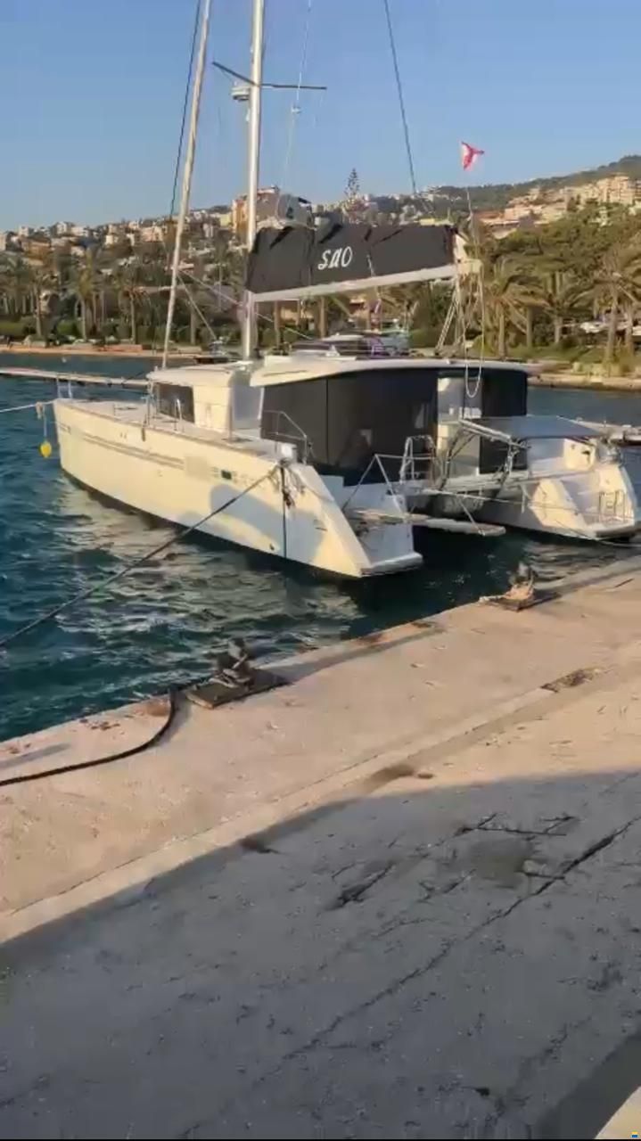 Lagoon 450F