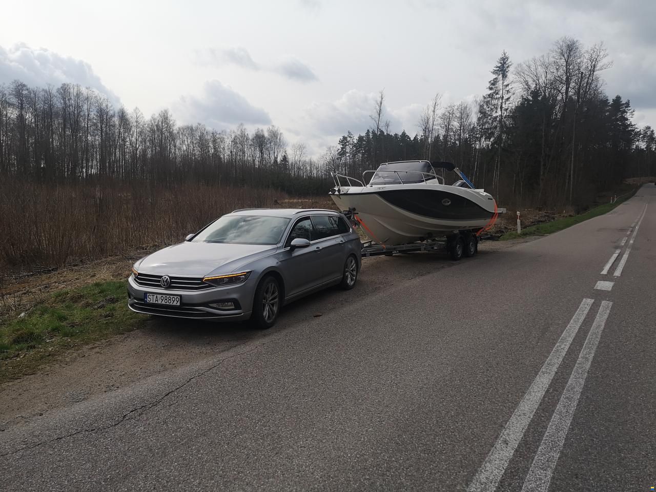 Quicksilver 675 Sundeck