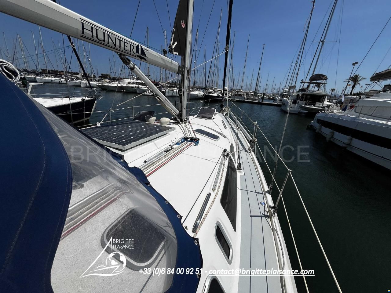 Hunter Marine 410