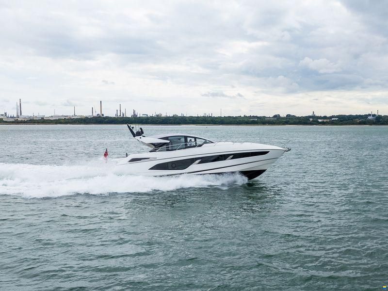 Sunseeker Predator 60 Evo