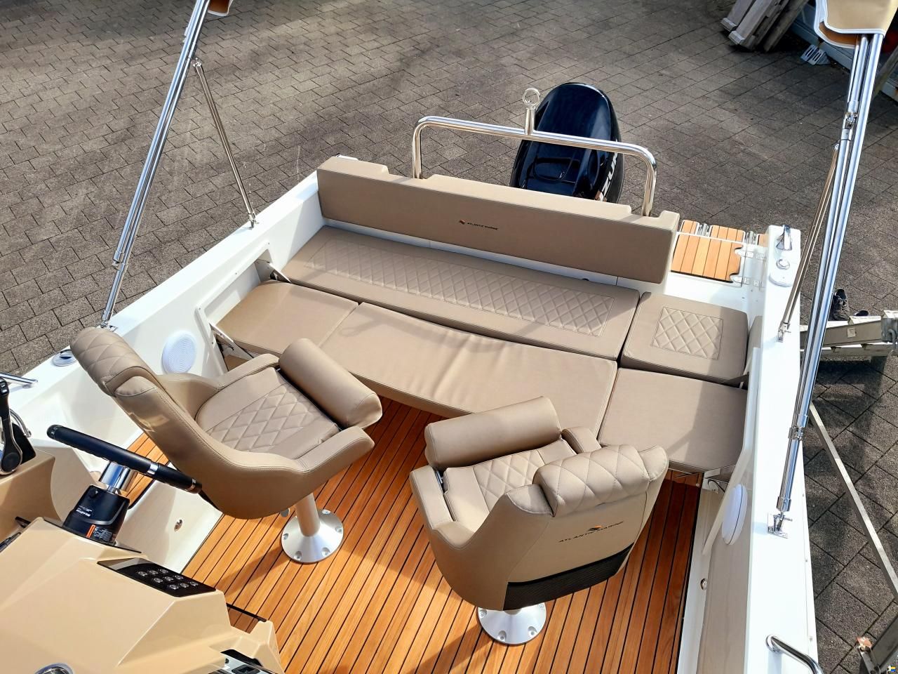 Atlantic Marine 690 Sun Cruiser