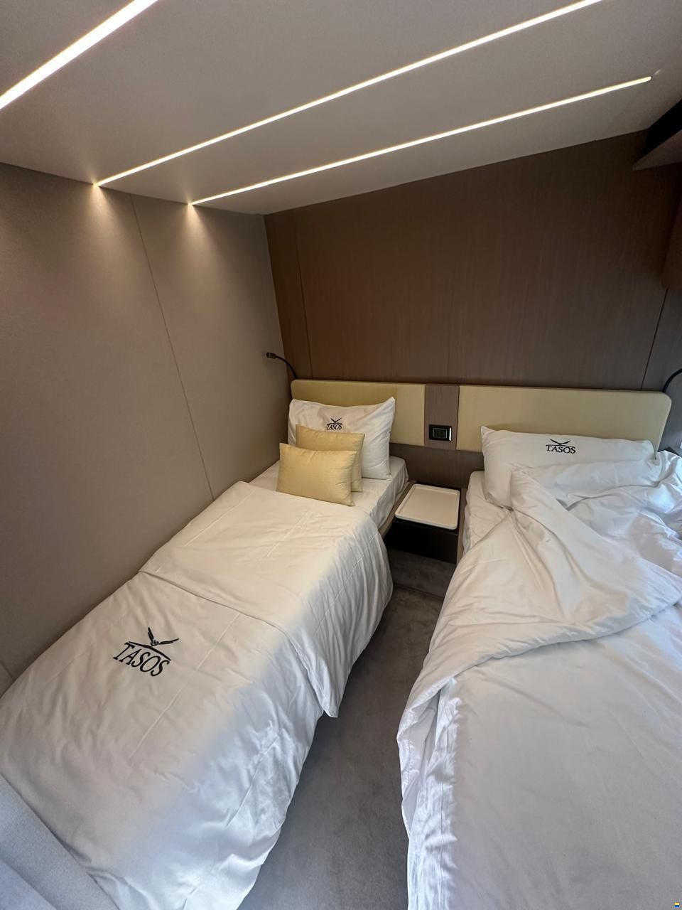 Azimut Flybridge 72