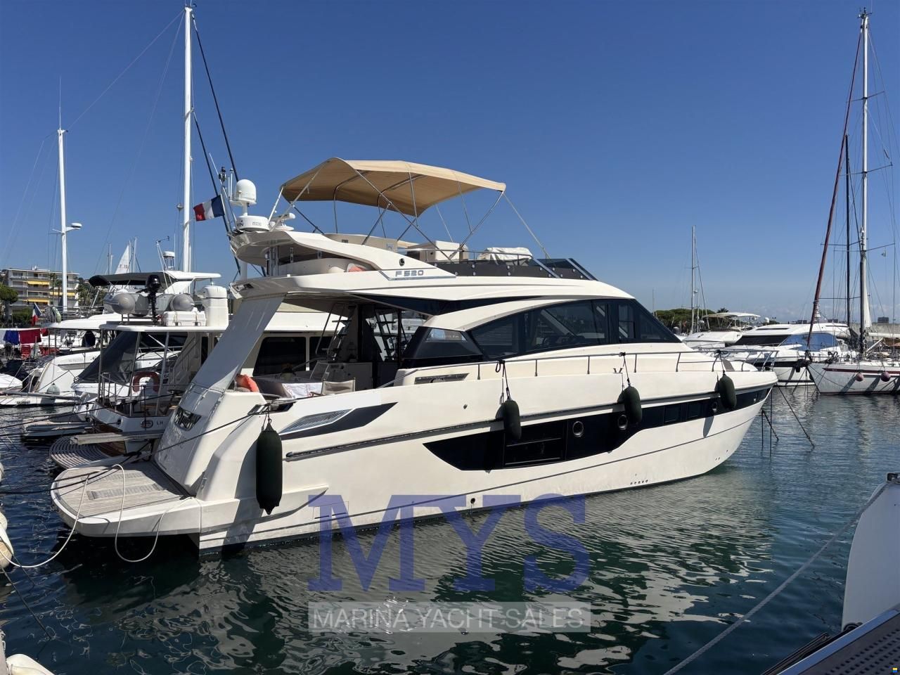 Cayman 520 FLY