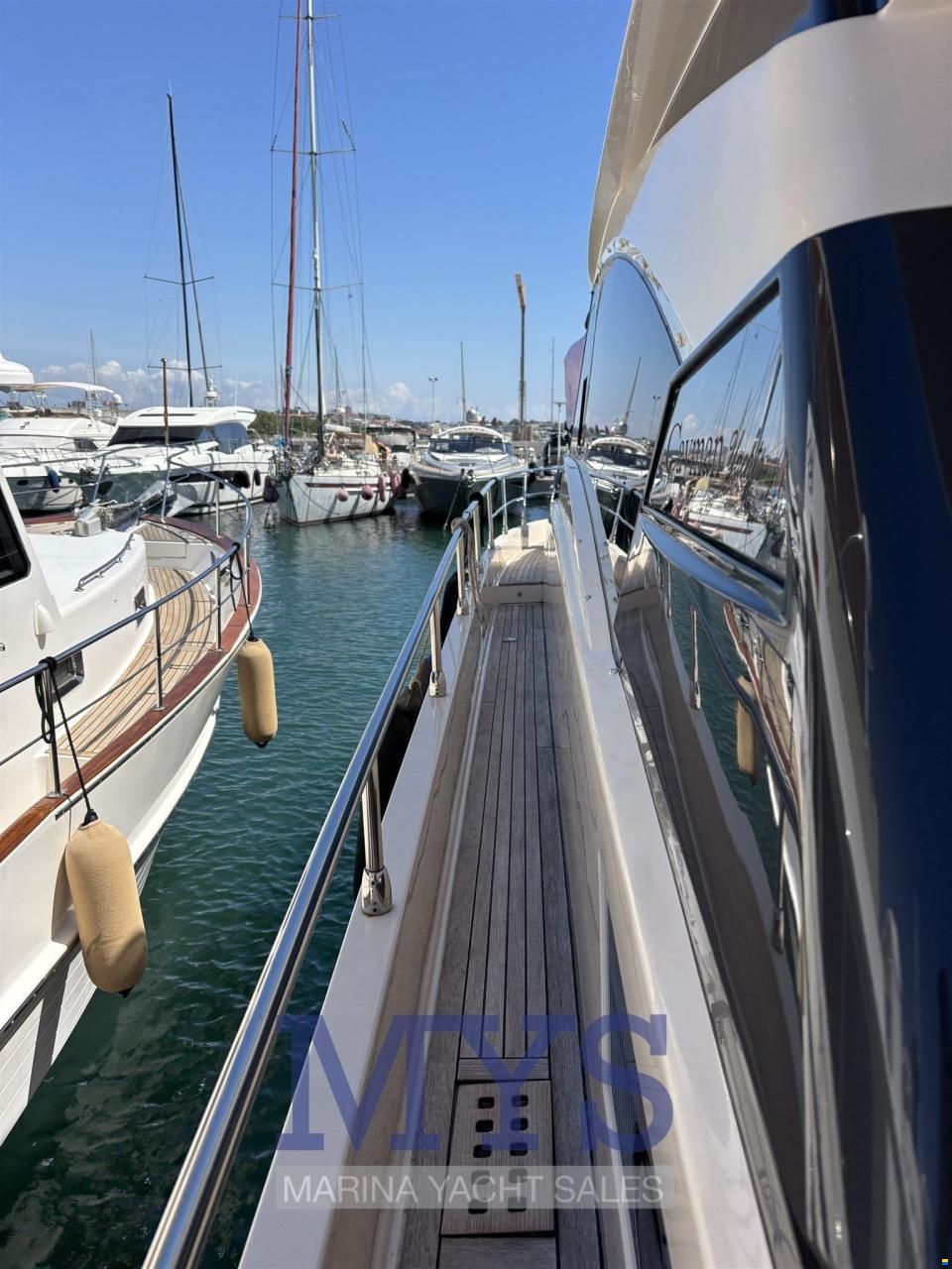 Cayman 520 FLY