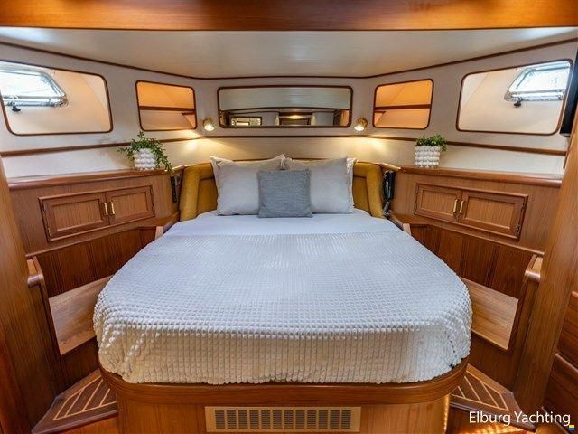 Fleming Yachts 55 - Portugese brug