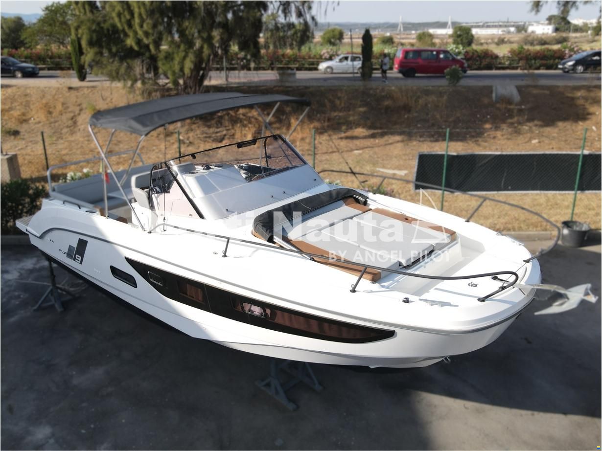 Beneteau Flyer 9 Sundeck