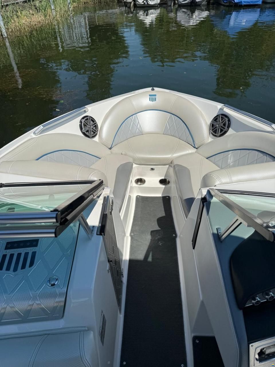 MasterCraft X10