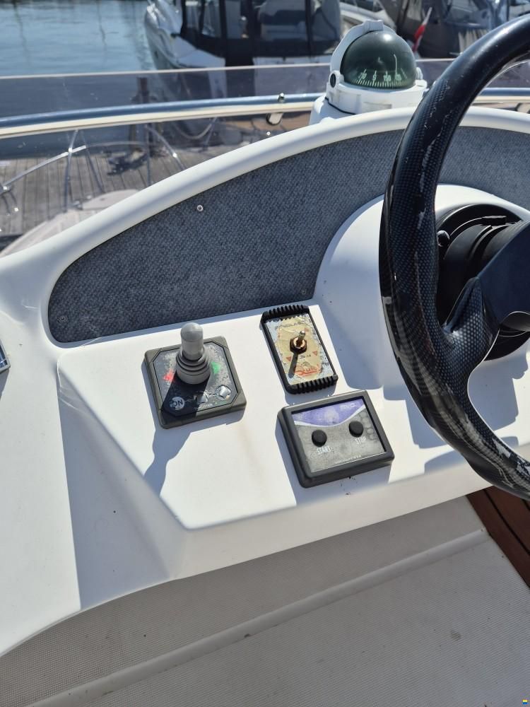 Galeon 290 Fly