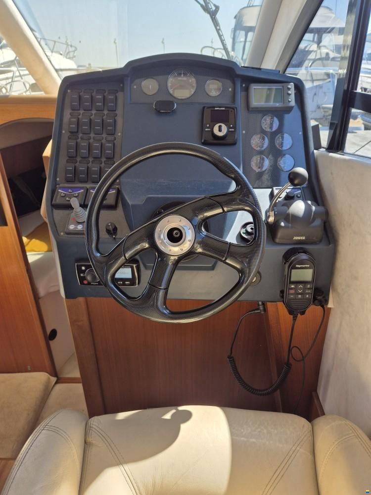Galeon 290 Fly