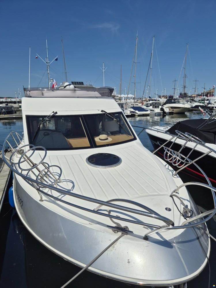Galeon 290 Fly