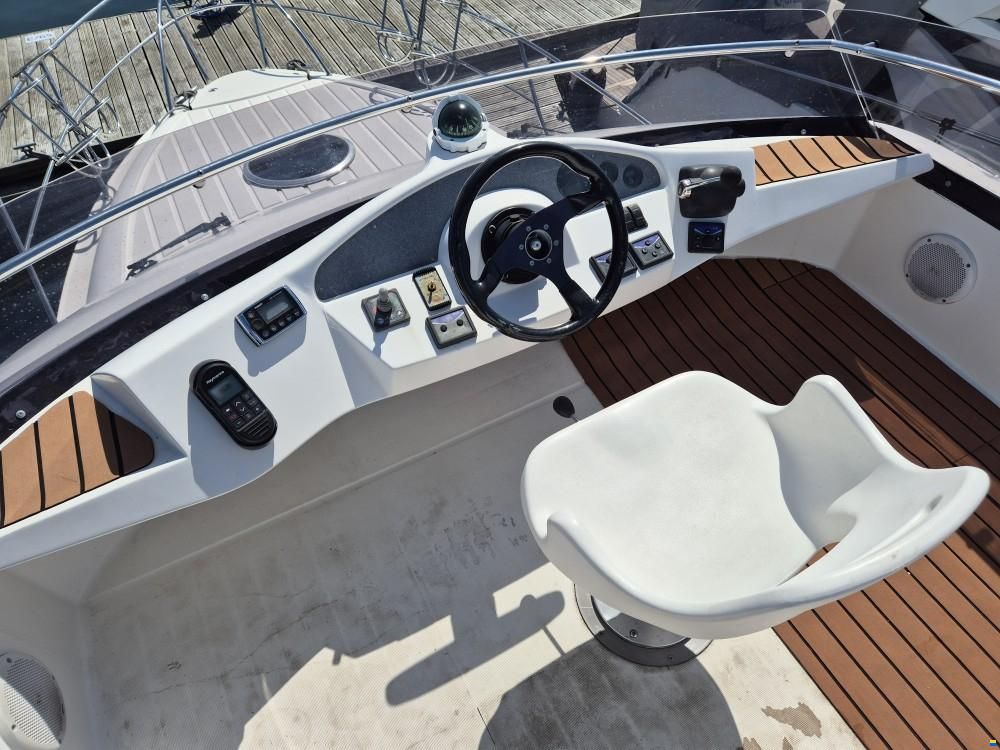 Galeon 290 Fly