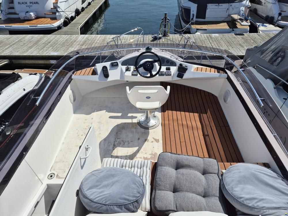 Galeon 290 Fly