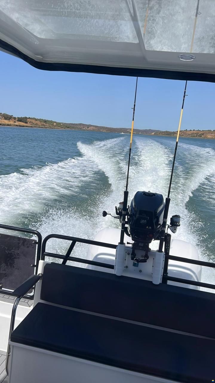 Finnmaster Pilot 8