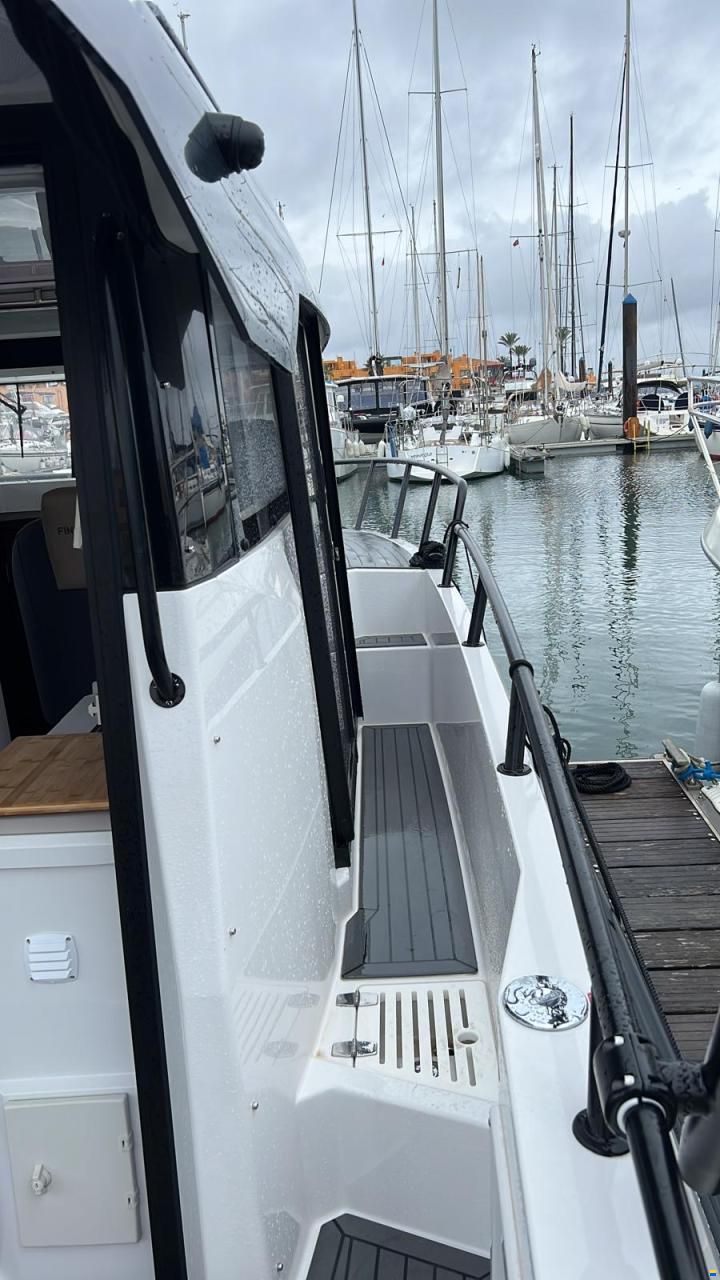 Finnmaster Pilot 8
