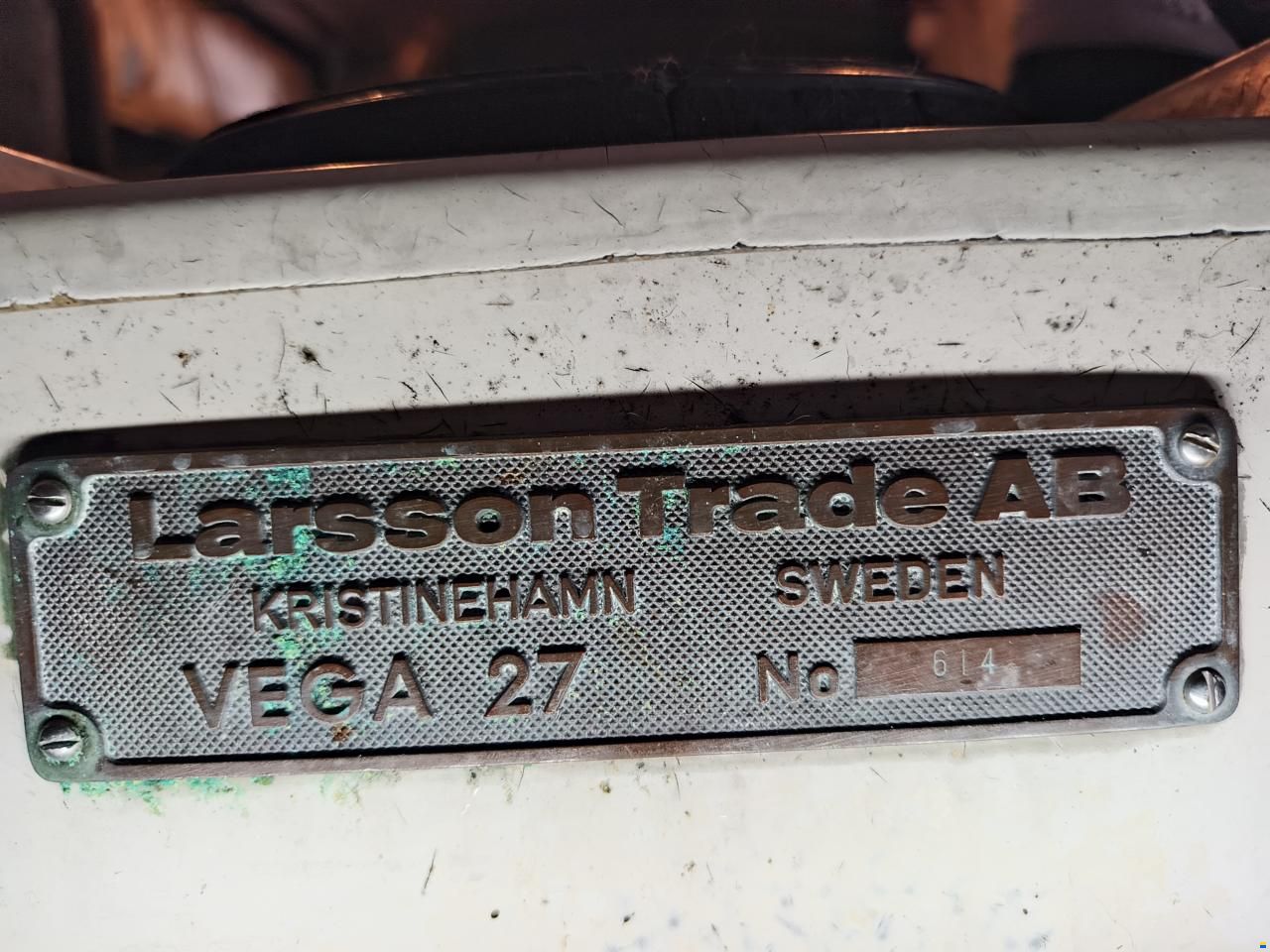 Albin Vega 27