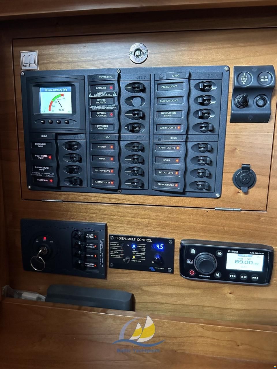 Delphia 1100 S Escape