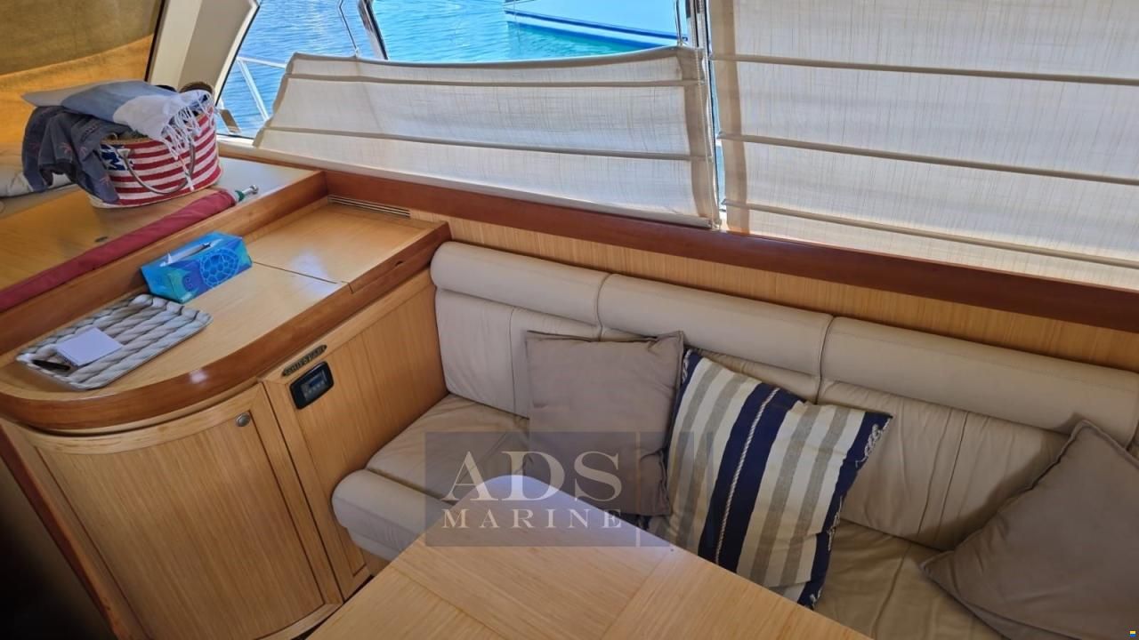 Solare 43 Lobster