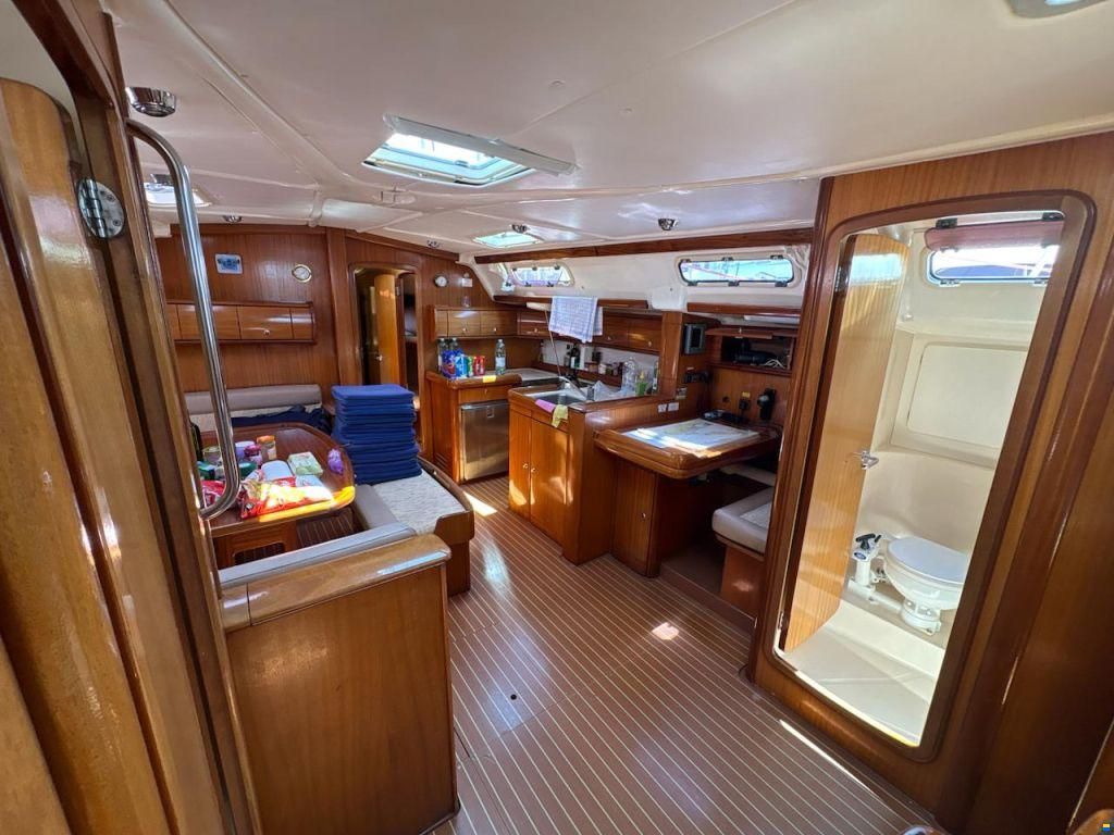 Bavaria 49 cruiser