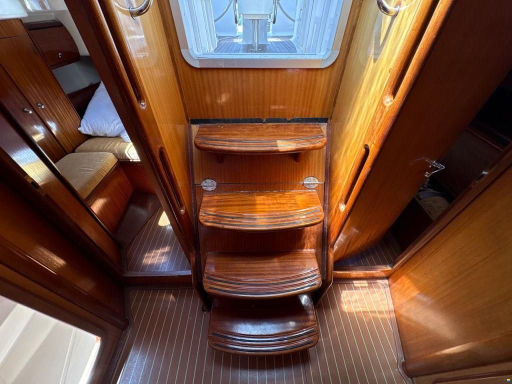 Bavaria 49 cruiser