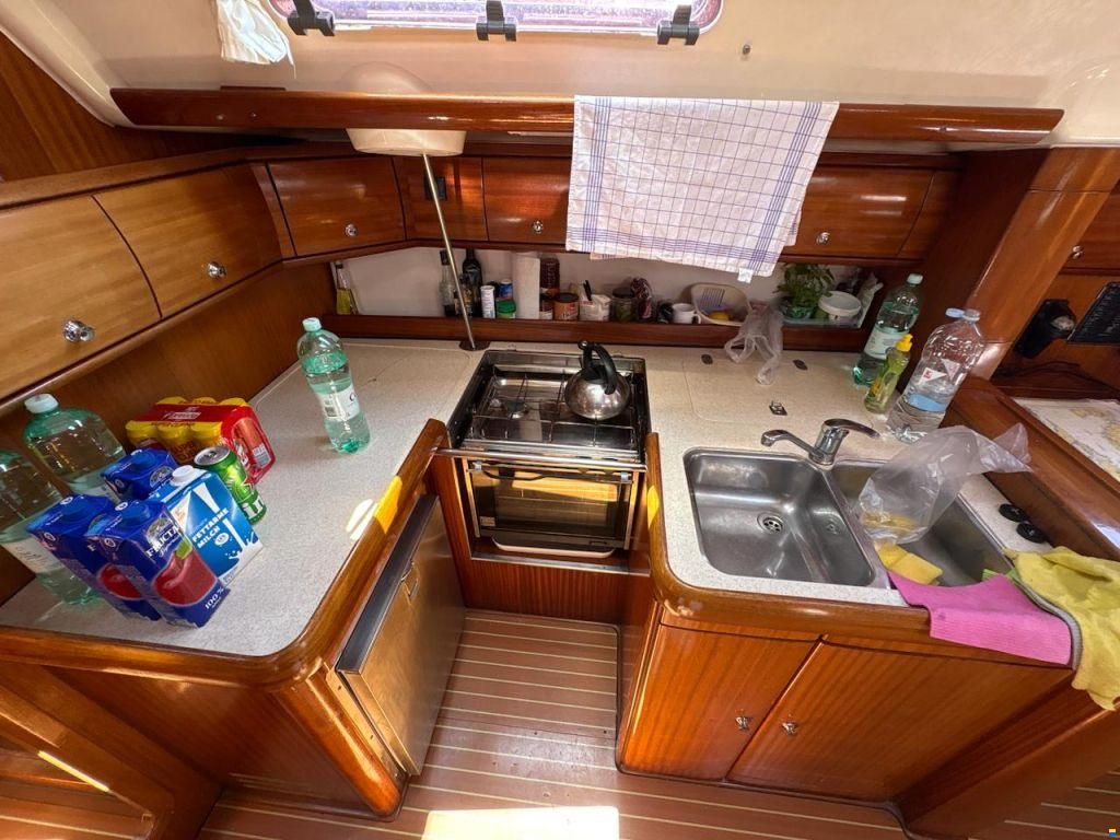 Bavaria 49 cruiser