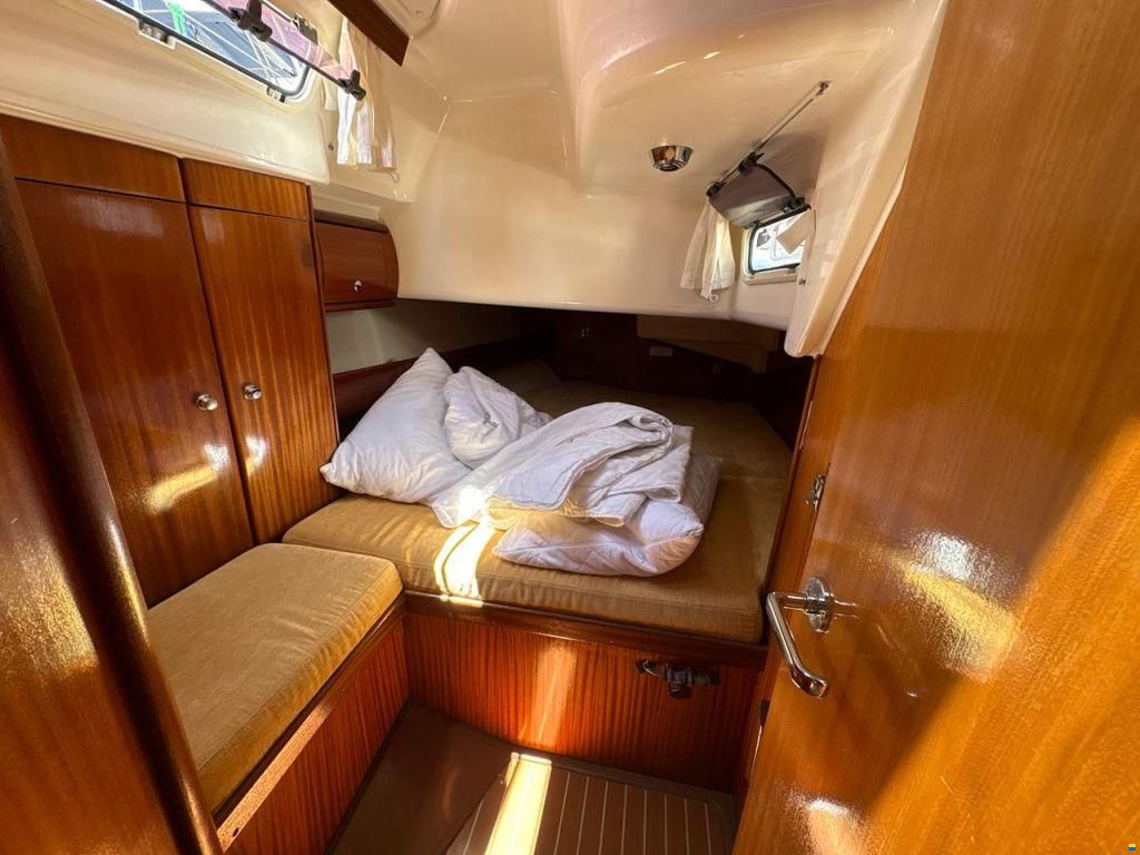 Bavaria 49 cruiser