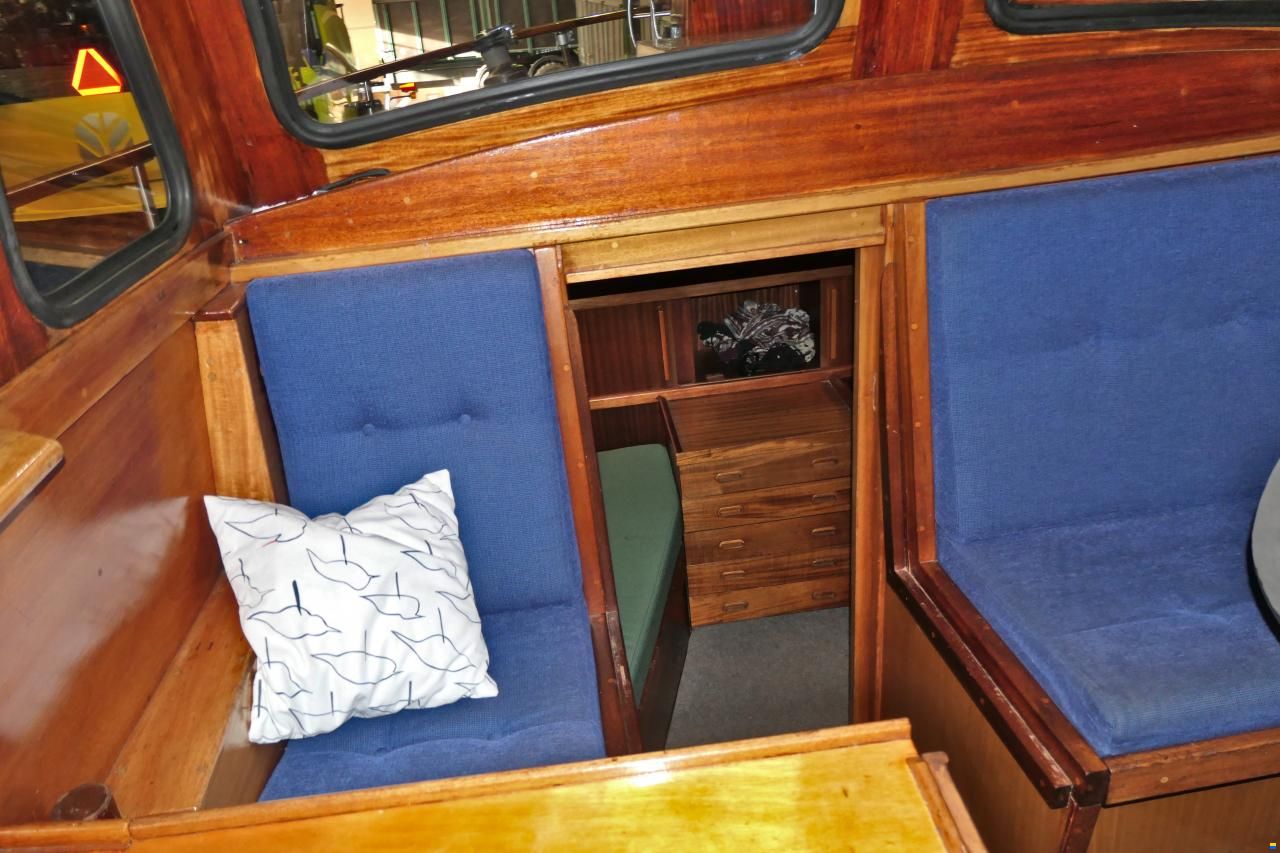 Siltala Nauticat 33