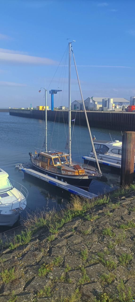 Siltala Nauticat 33