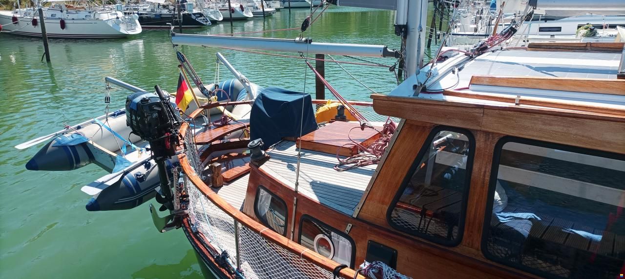 Siltala Nauticat 33