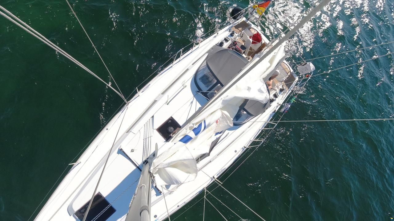 Hanse 348