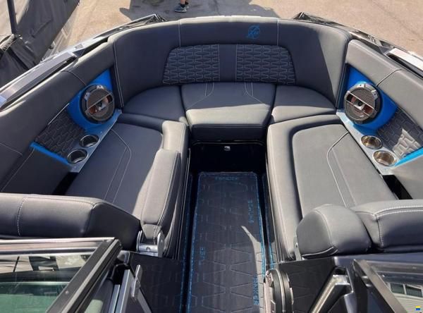 MasterCraft X24