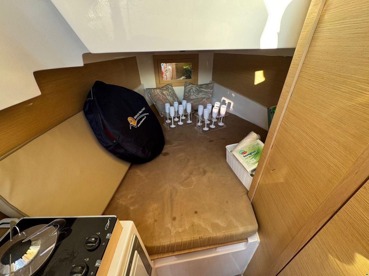 Abate 35 cabin