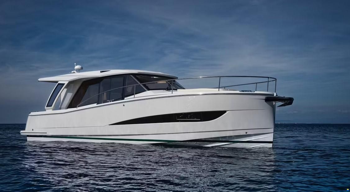 Greenline 39