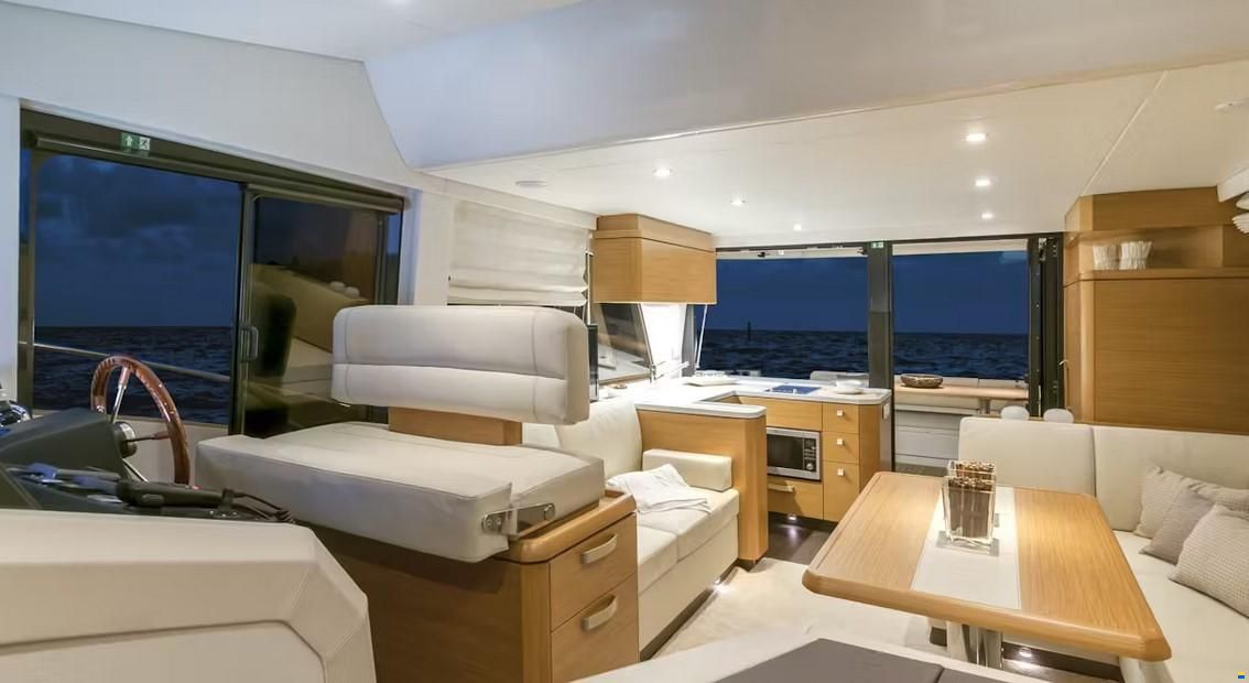 Greenline 48 Coupe