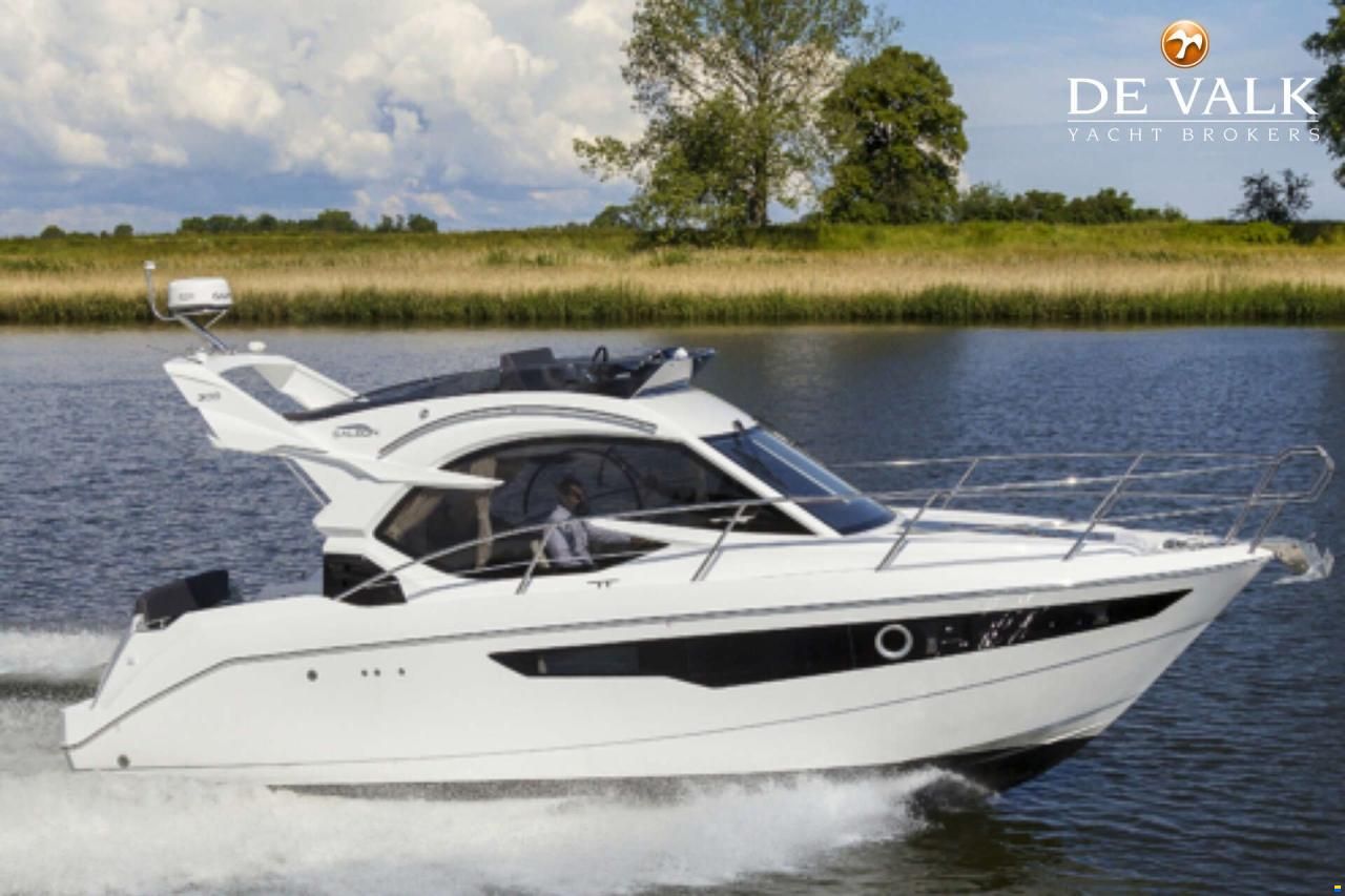 Galeon 300 Fly